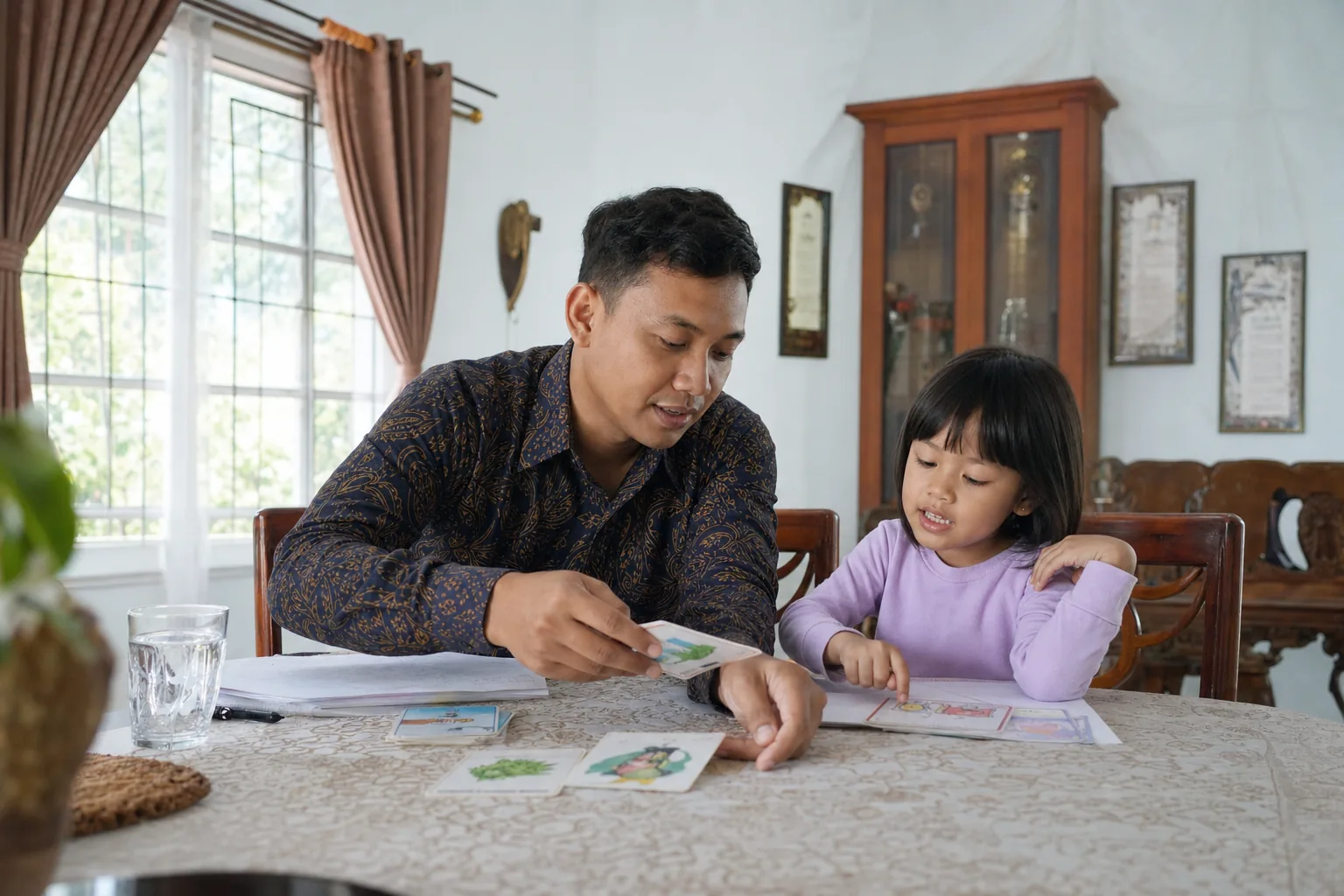 Kegiatan belajar privat SD di Padang